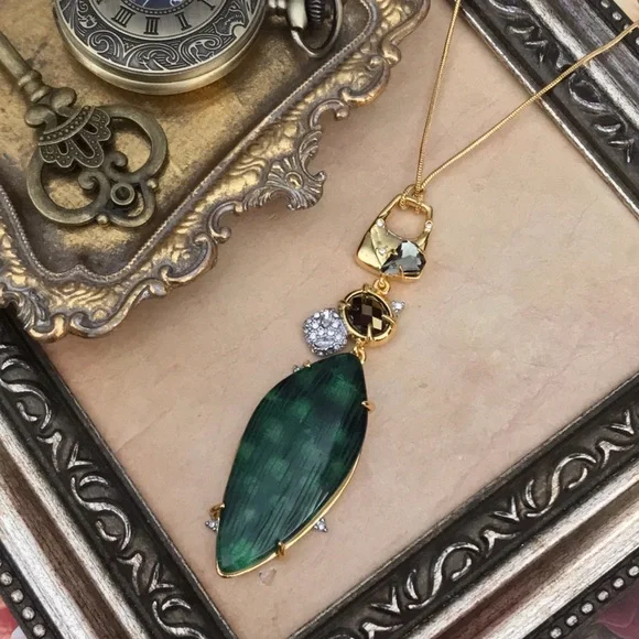 ALEXIS BITTAR • Long Lucite Drop Rock Crystal Pendant Necklace - Picture 5 of 5